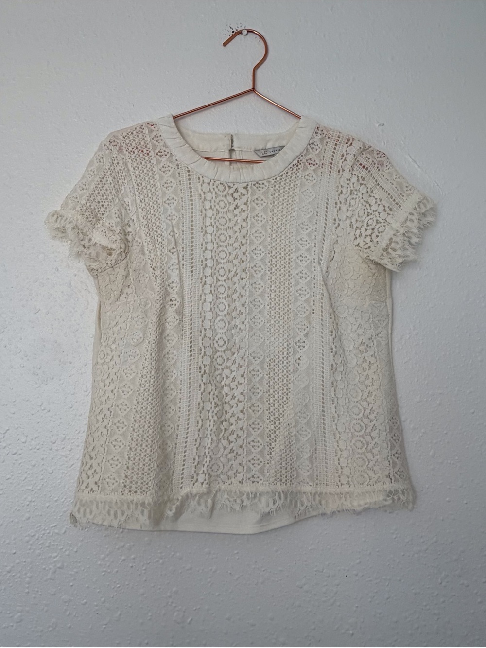LC Lauren Conrad Cream Lace Short Sleeve Blouse